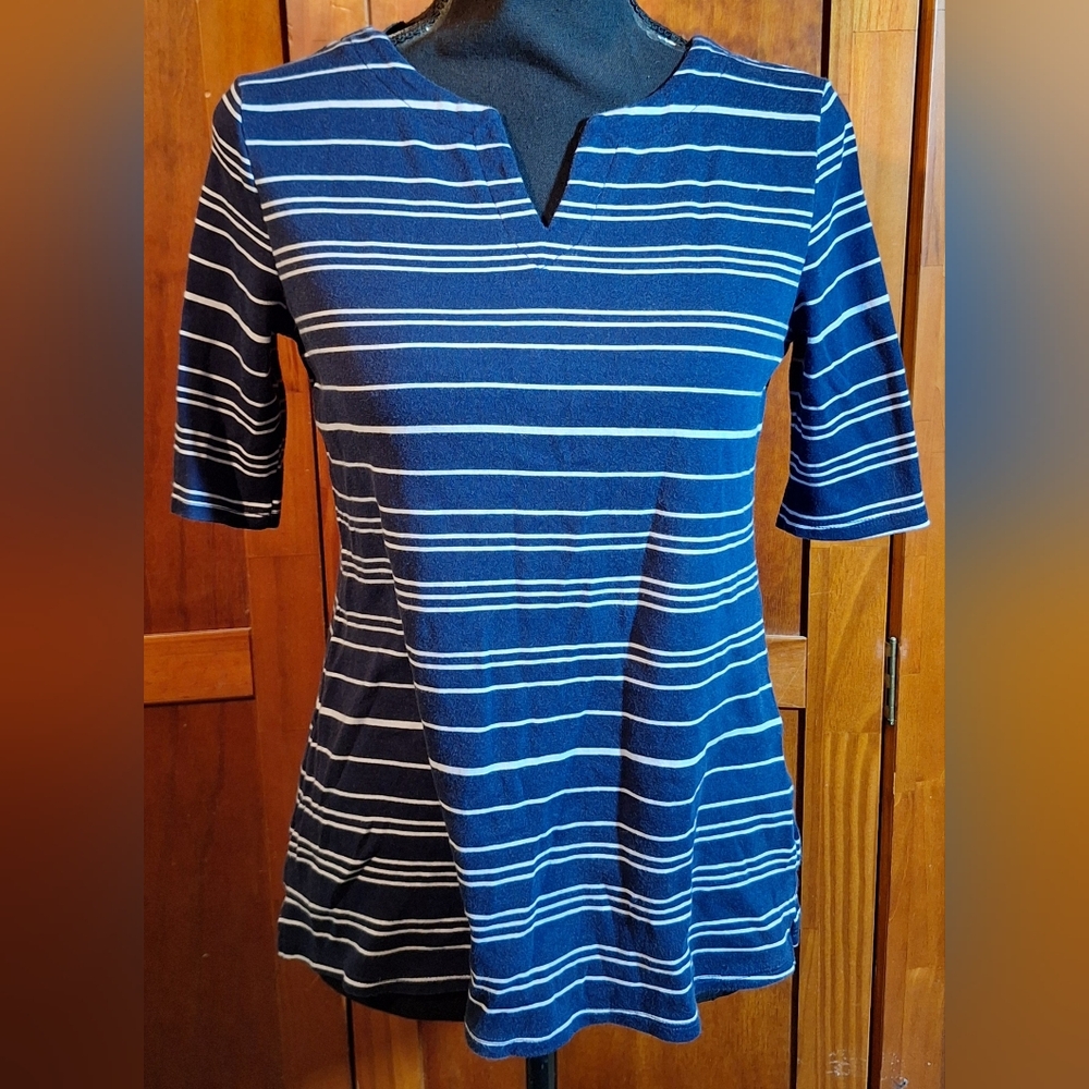 CROFT & BARROW Navy Striped Short Sleeve Top